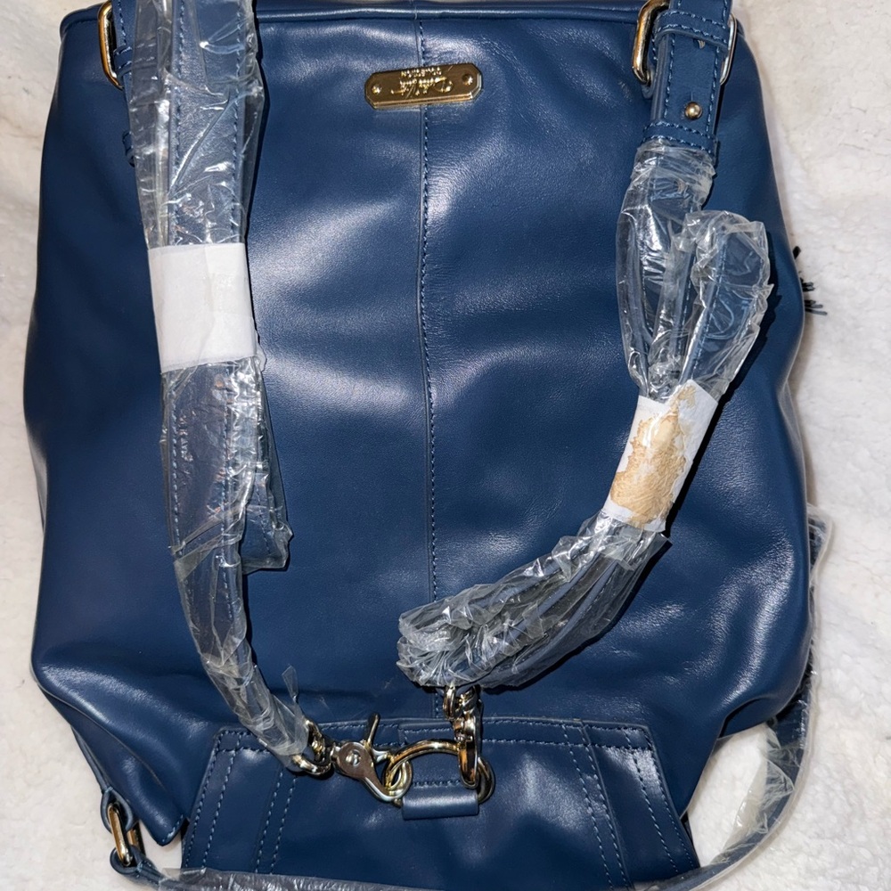 Stylish Blue Leather Bag